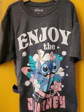Disney Stitch Enjoy The Journey Women's Plus Grey T-Shirt 1X New A106 Excellent